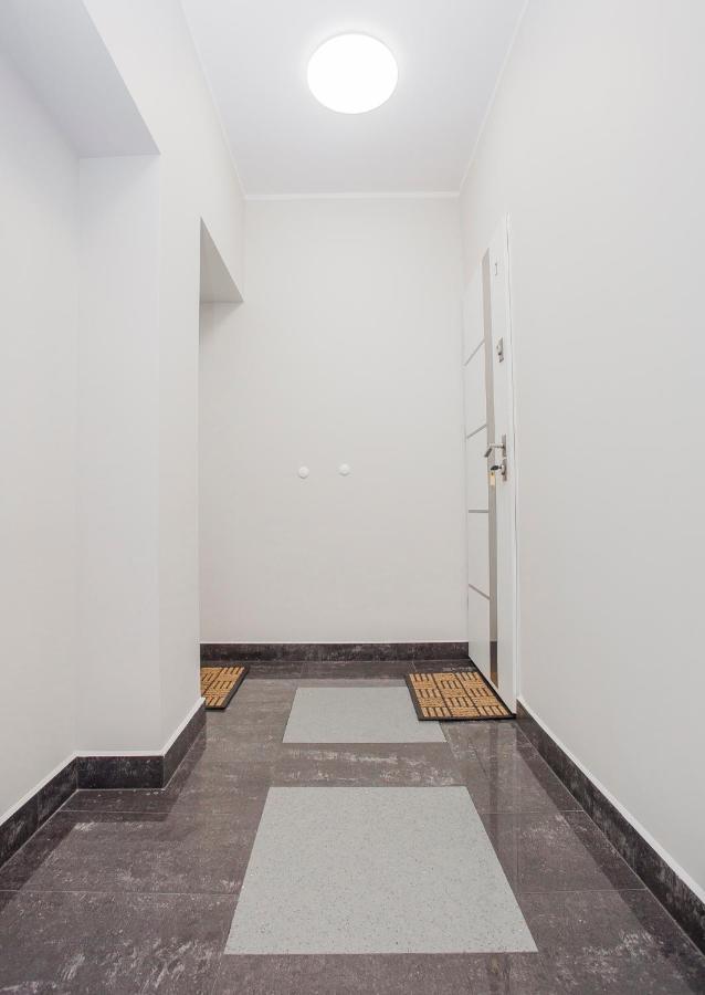 Wm Centrum Glamour Z Parkingiem Bialystok Luaran gambar