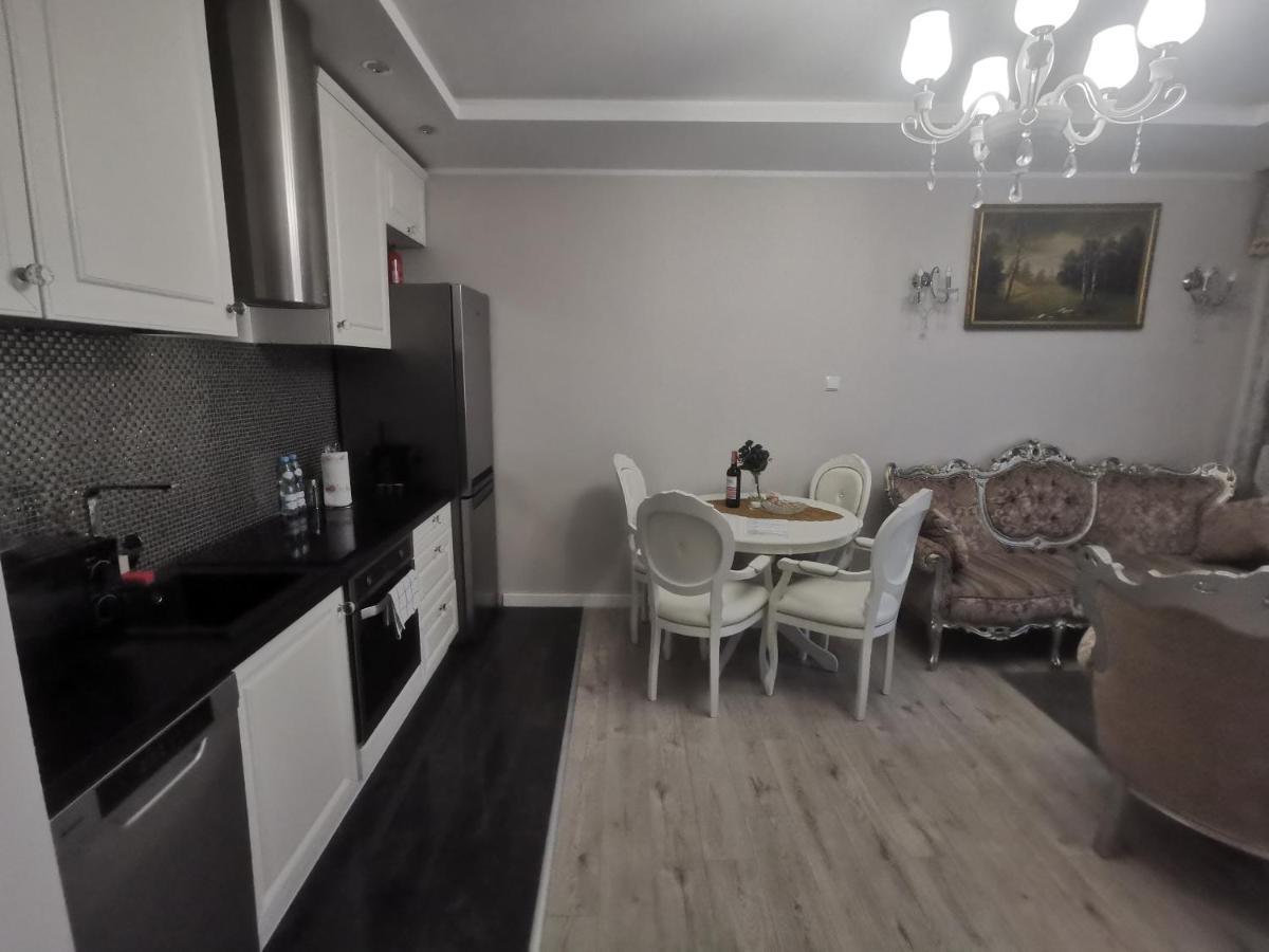 Wm Centrum Glamour Z Parkingiem Bialystok Luaran gambar
